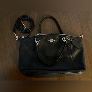 Small Kelsey Coach Bag. Black leather